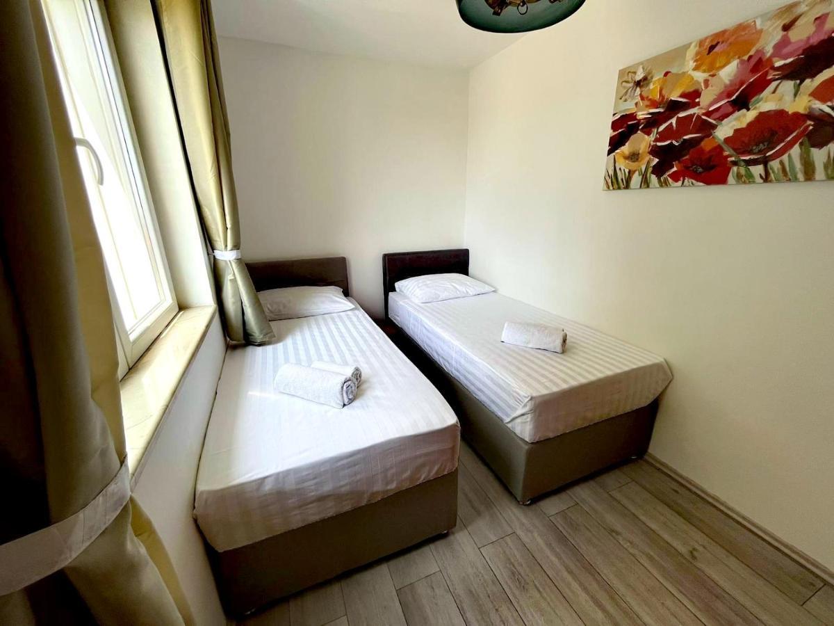 Apartment Gallery - View Of The Old Town & Free Parking Dubrovnik Extérieur photo