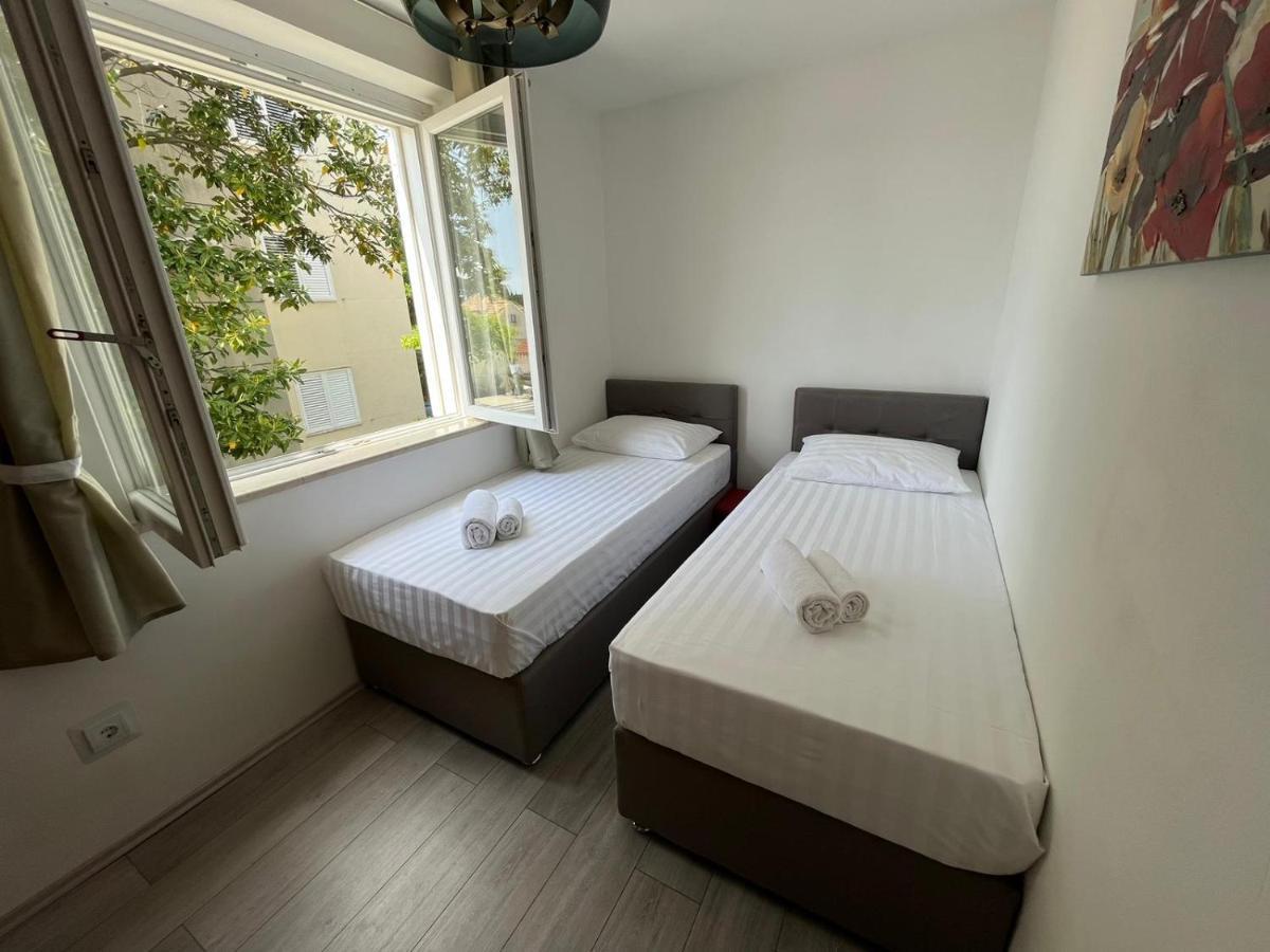 Apartment Gallery - View Of The Old Town & Free Parking Dubrovnik Extérieur photo